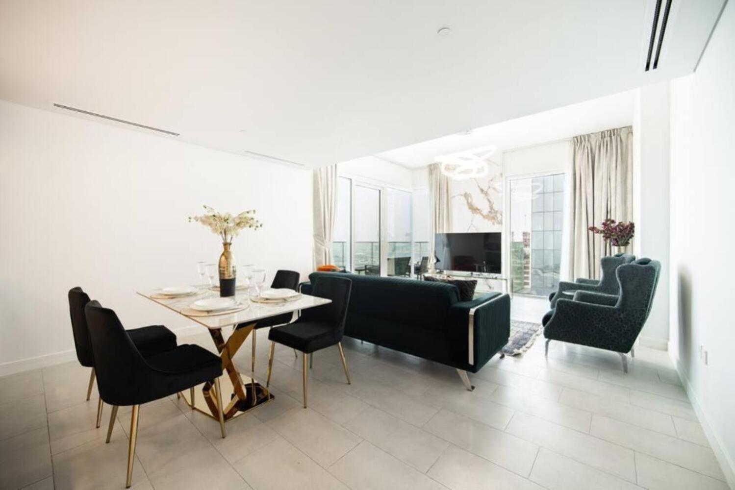 Appartement La Vie Jbr, Sea & Palm View